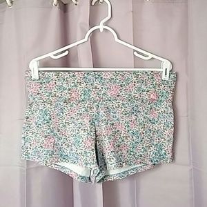 mossimo yoga shorts